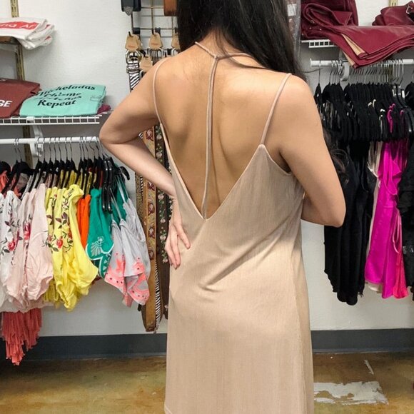 Pearl Nude Dress - Picture 3 of 4